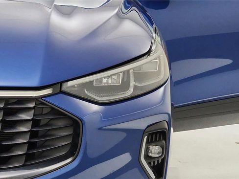 Used 2023 Ford Escape Platinum w/ Premium Technology Package image 17