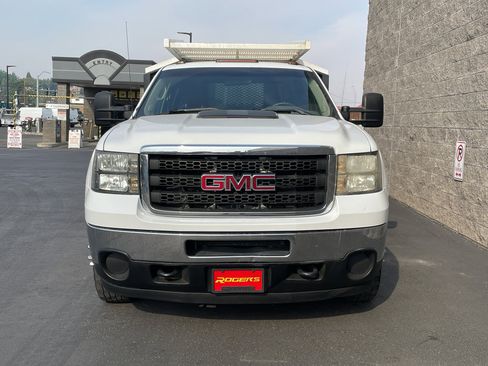 Used 2014 GMC Sierra 3500 W/T w/ Snow Plow Prep Package image 2