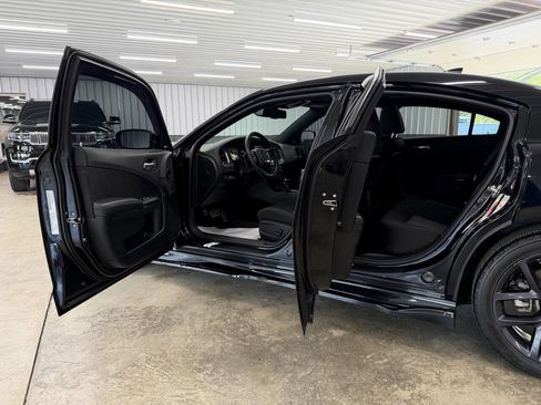 Used 2023 Dodge Charger GT w/ Blacktop Package image 41