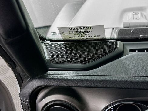 Certified 2022 Jeep Wrangler Unlimited Sport S image 29