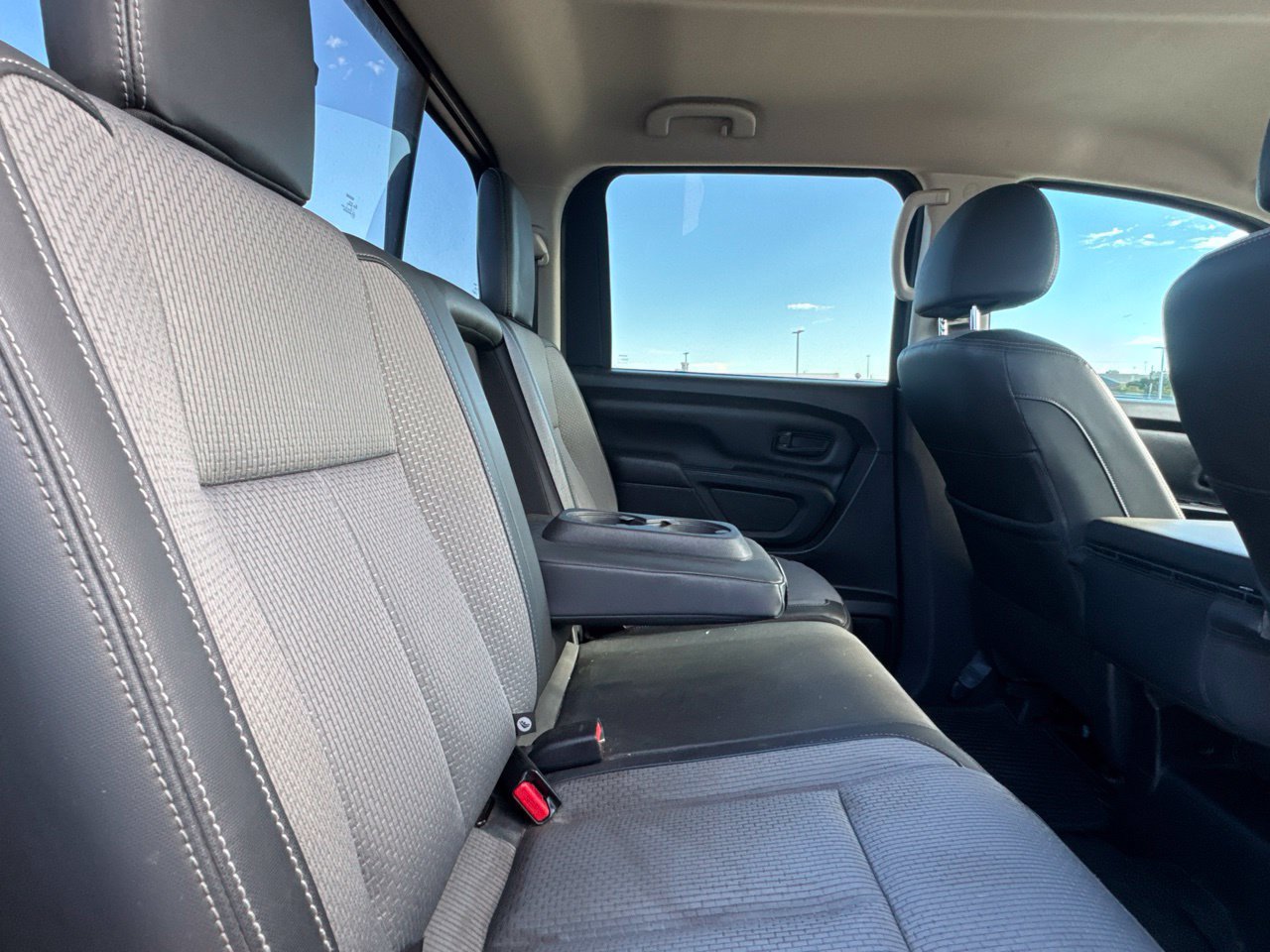 Used 2021 Nissan Titan S w/ S Utility Package RWD image 40