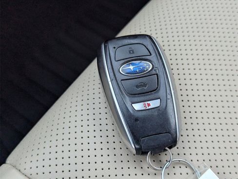 Used 2017 Subaru Outback 3.6R Limited image 30