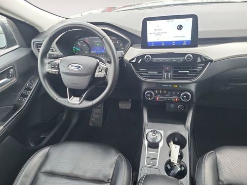 Used 2021 Ford Escape SEL w/ Class II Trailer Tow Package image 12