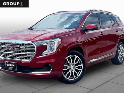 Used 2024 GMC Terrain Denali w/ Denali Premium Package