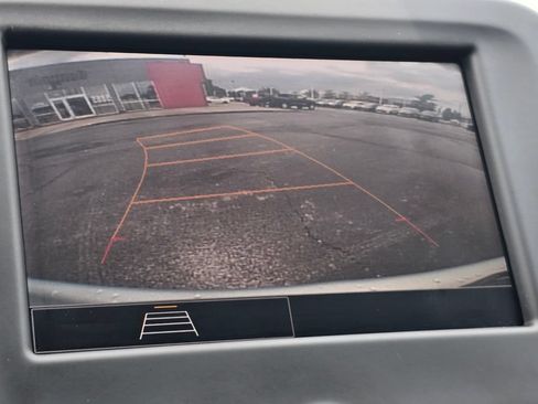 Used 2022 Chevrolet Equinox LT FWD image 5