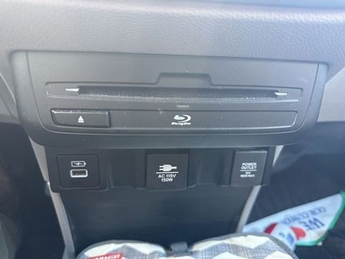 Used 2023 Honda Odyssey Touring image 16