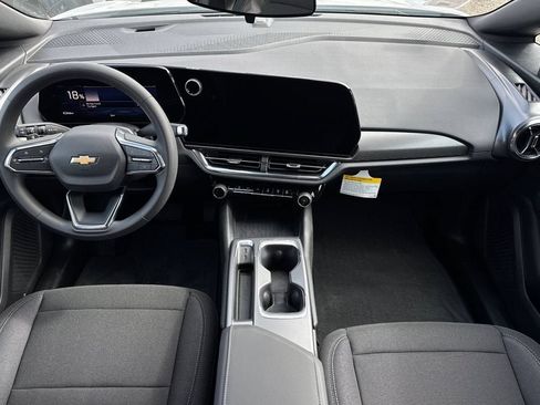 New 2026 Chevrolet Equinox EV LT FWD image 13