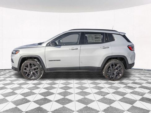 New 2026 Jeep Compass Latitude image 6