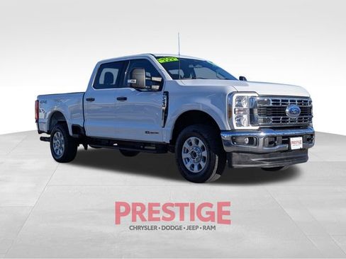 Used 2024 Ford F250 XLT image 4