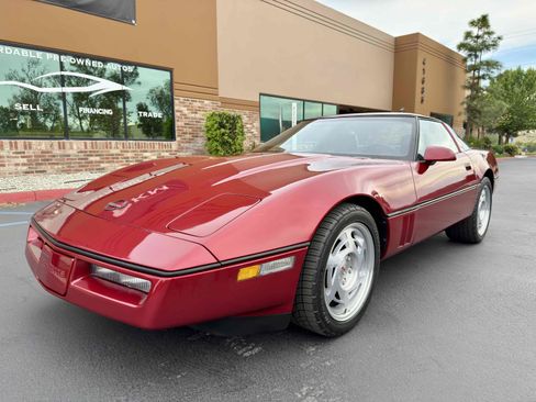 Used 1990 Chevrolet Corvette Coupe image 6
