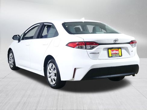 Used 2024 Toyota Corolla LE image 5