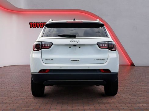 Used 2024 Jeep Compass Limited AWD/4WD image 7