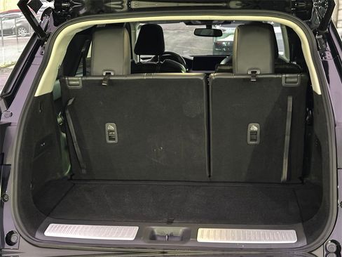 Used 2022 INFINITI QX60 Sensory w/ Cargo Package image 22