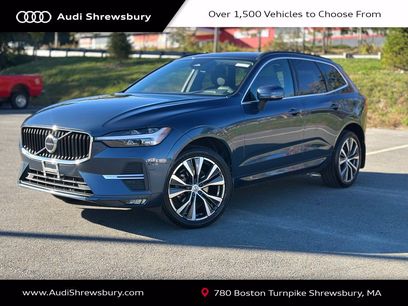 Used 2022 Volvo XC60 B5 Momentum w/ Climate Package