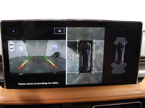 Used 2023 Lincoln Nautilus Black Label w/ Cargo Utility Package image 36