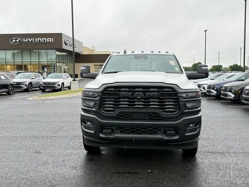 Used 2025 RAM 3500 Tradesman AWD/4WD image 2