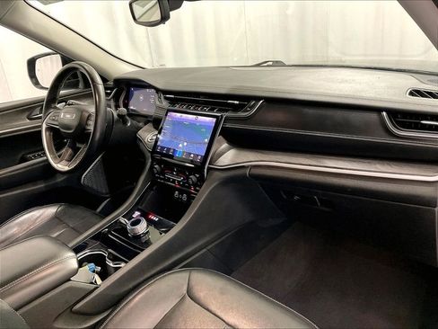 Used 2021 Jeep Grand Cherokee L Limited AWD/4WD image 14