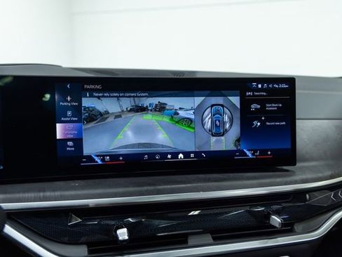 Certified 2024 BMW X5 xDrive40i w/ Premium Package image 18