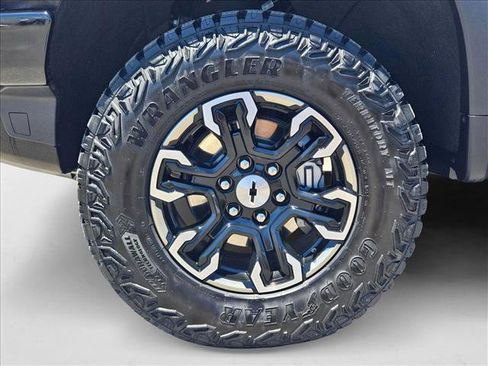 Certified 2025 Chevrolet Silverado 1500 ZR2 w/ Technology Package image 22