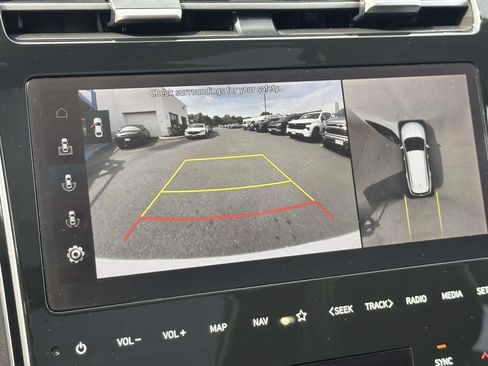 Used 2022 Hyundai Tucson Limited w/ Cargo Package AWD/4WD image 11