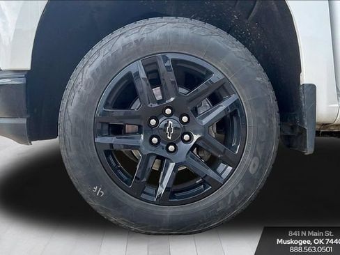 Used 2022 Chevrolet Silverado 1500 LT Trail Boss w/ Safety Package AWD/4WD image 33