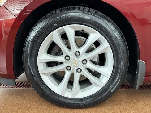 Used 2016 Chevrolet Malibu LT FWD image 8