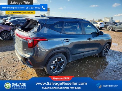 Used 2025 Kia Seltos S AWD/4WD image 4