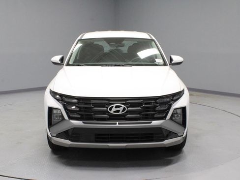 Used 2025 Hyundai Tucson SE FWD image 5