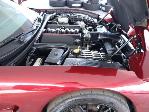 Used 2003 Chevrolet Corvette Coupe w/ Preferred Equipment Group RWD image 33