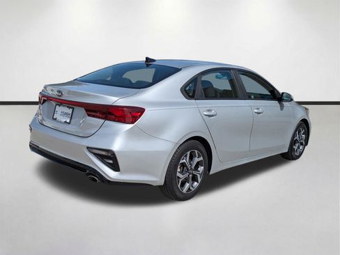 Used 2020 Kia Forte LXS FWD image 5