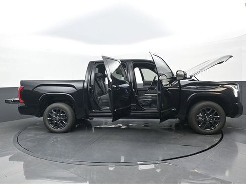 New 2026 Toyota Tundra Platinum image 2