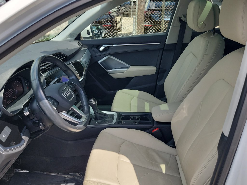 Used 2021 Audi Q3 2.0T Premium w/ Convenience Package AWD/4WD image 27