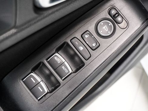 Used 2025 Honda Civic Sport image 21