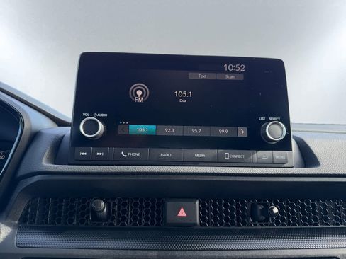 Used 2023 Honda CR-V LX image 14