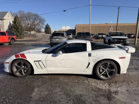Used 2010 Chevrolet Corvette Grand Sport w/ Preferred Equipment Group image 9