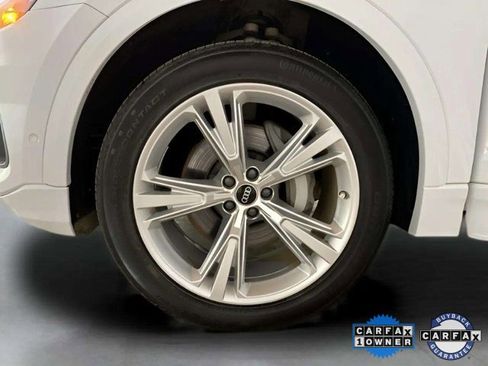 Used 2023 Audi Q8 Premium Plus w/ Premium Plus Package image 29