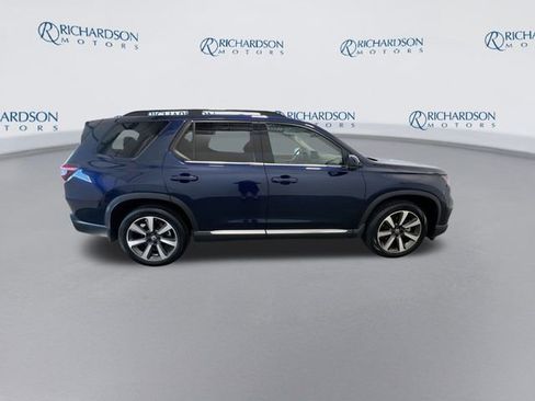 Used 2023 Honda Pilot Elite image 9