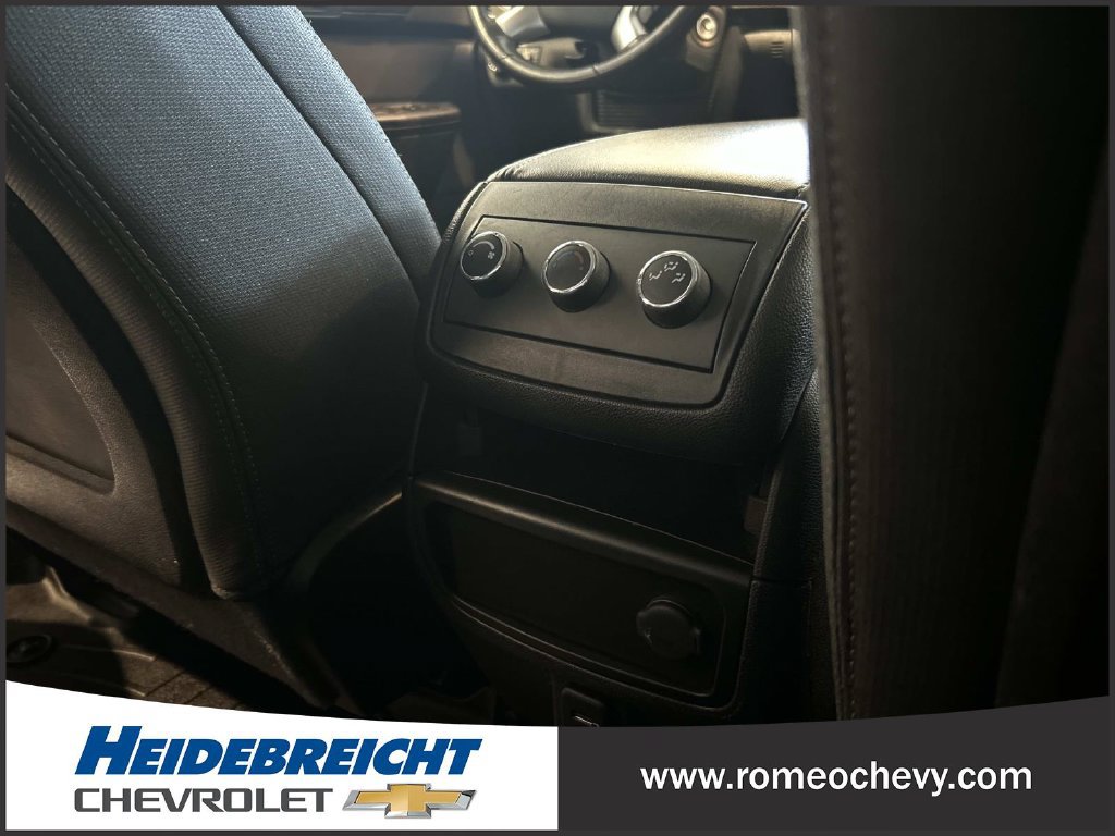 Used 2017 Chevrolet Traverse LT w/ Style and Technology Package AWD/4WD image 17