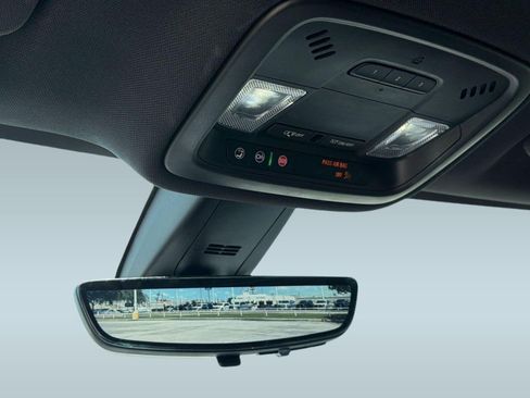 Certified 2023 Chevrolet Traverse RS AWD/4WD image 19