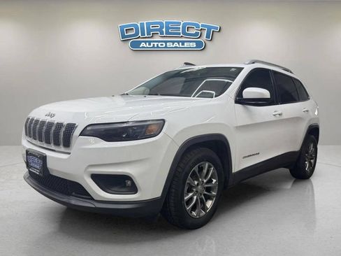 Used 2019 Jeep Cherokee Latitude Plus FWD image 3