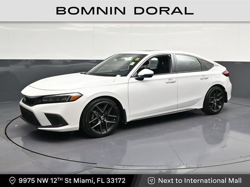 Used 2024 Honda Civic Sport Touring image 1