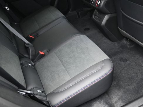 New 2025 Chevrolet Blazer EV RS RWD image 13