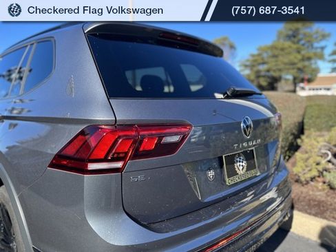 Used 2024 Volkswagen Tiguan SE R-Line image 8