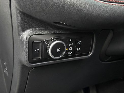 Used 2025 Ford Explorer ST image 21