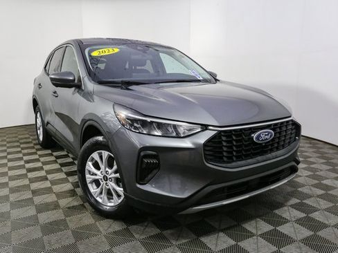 Used 2023 Ford Escape Active w/ Tech Pack #2 image 3
