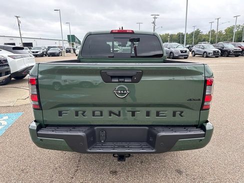 New 2026 Nissan Frontier SV w/ SV Convenience Package AWD/4WD image 6