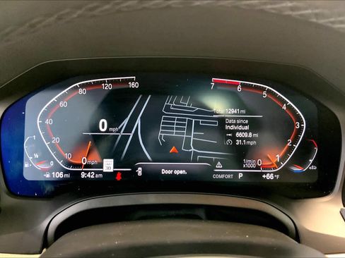 Used 2023 BMW 430i xDrive Coupe w/ M Sport Package image 25