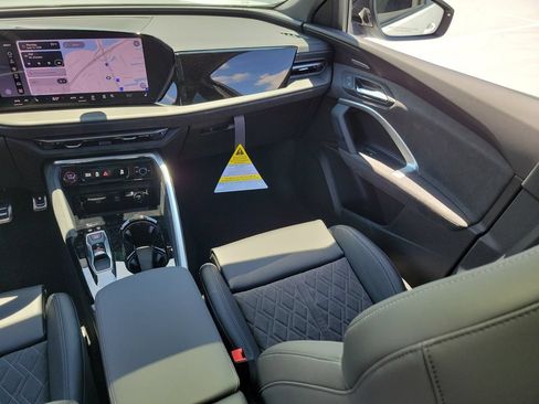New 2026 Audi SQ5 Premium Plus AWD/4WD image 23