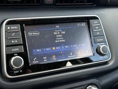 Used 2025 Nissan Kicks Play S FWD image 35