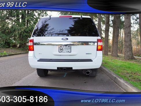 Used 2017 Ford Expedition XLT AWD/4WD image 10